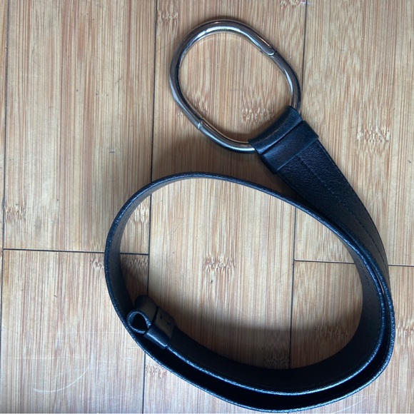 PRADA silver Loop Women’s Black Leather Belt - Picture 6 of 8